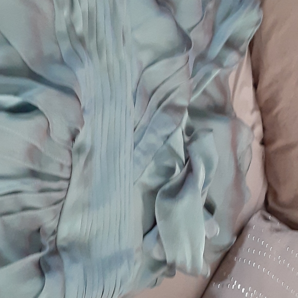 Dress - Picture 6 of 7